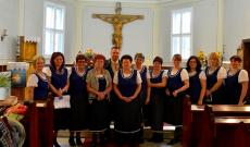 Borsabanyan a Buzavirag Nepdalcsoport