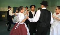 A Margaréta tánccsoport előadása