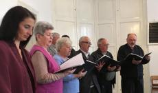 A Hóvirág Daloskör előadása