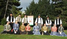 A párkányi Pásztortűz néptánccsoport A párkányi Pásztortűz néptánccsoport