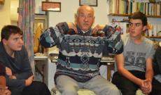 Károly bácsi mesél Károly bácsi mesél