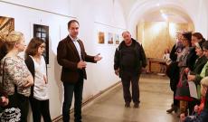 A tükörben Medgyes és környéke – szociofotó kiállítás nyílt a Városi Múzeumban