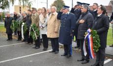 Koszorúzás a Hermann Paulina-villánál eszék