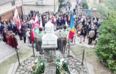 Báthory István szobrának koszorúzása Báthory István szobrának koszorúzása