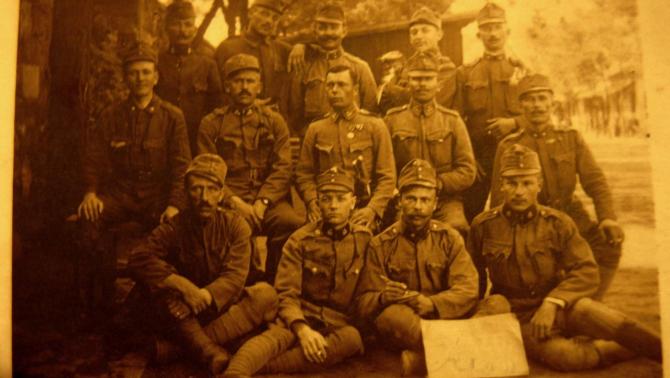 Egy nyom a sok közül...