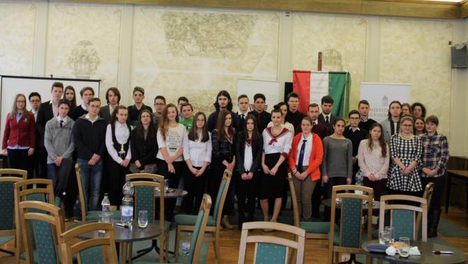 Vetélkedő résztvevői Vetélkedő résztvevői