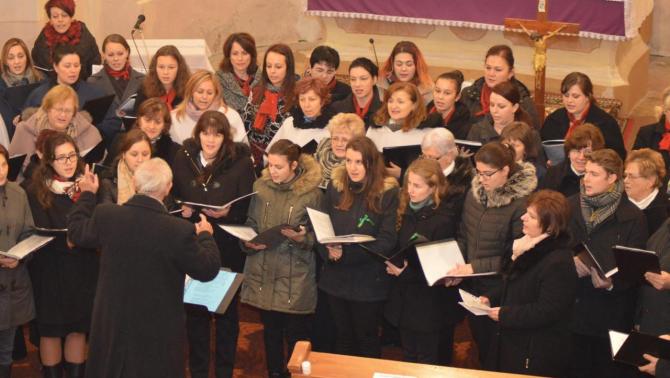 Közös fellépés Közös fellépés