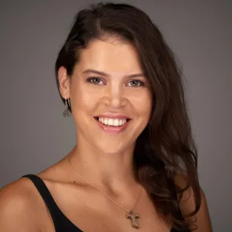 Profile picture for user burovincz.laura