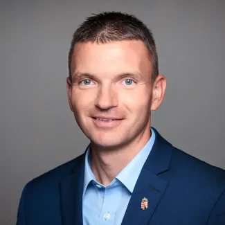 Profile picture for user ferko.zoltan